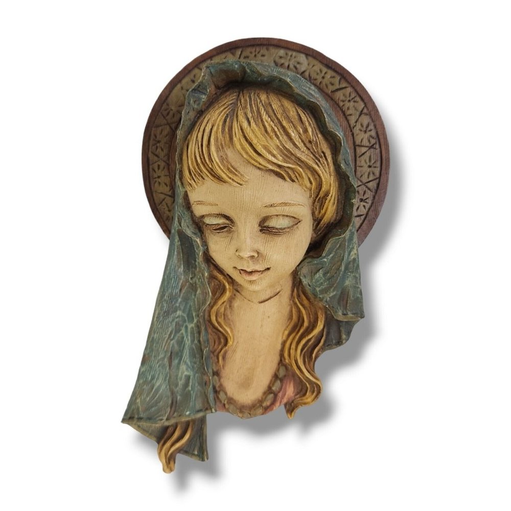 Blessed Virgin Mother Mary Resin Wall Plaque Hanging Italian Madonna Mid Century